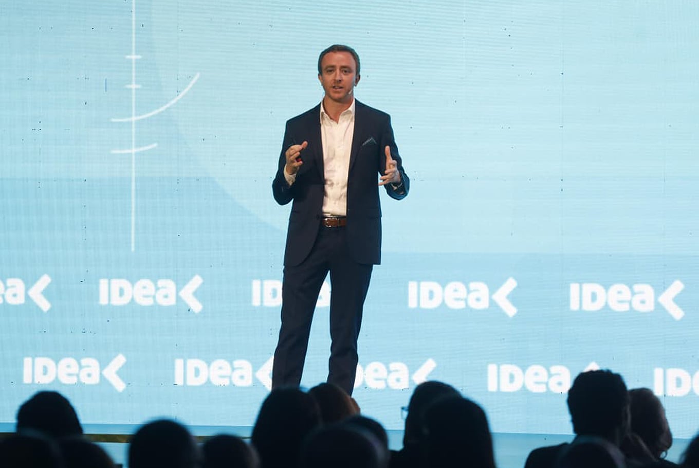 Matías Surt, socio-director de Invecq y profesor de Macroeconomía de UBA, UCEMA y CIAS