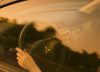 Tragedia en Francia: una mujer lavaba su auto y murió asfixiada por la ventanilla eléctrica