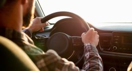 Para evitar al ICE en Texas: los documentos que todo migrante debe tener a mano si viaja por carretera