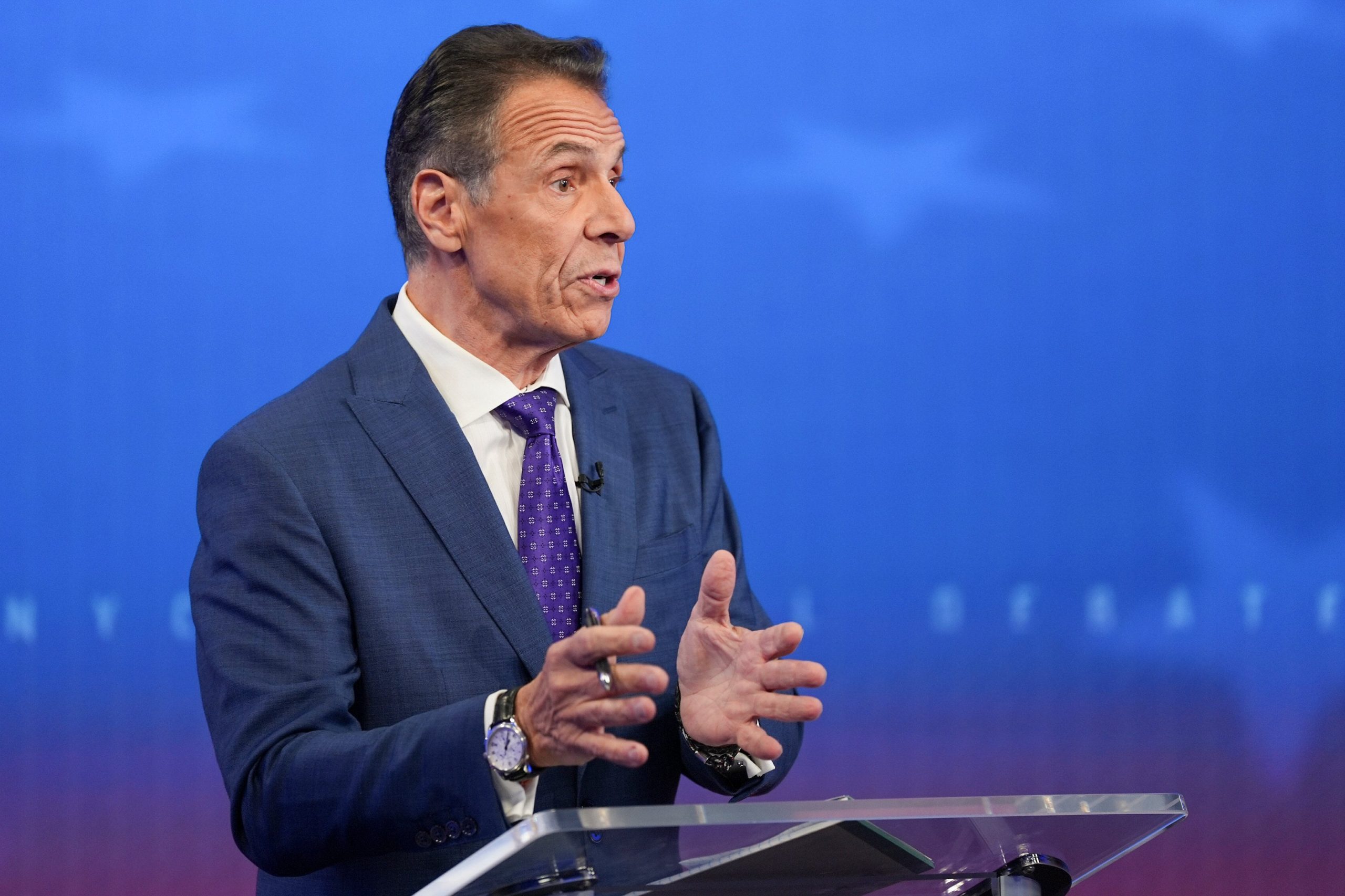 Andrew Cuomo se ubica segundo en las encuestas de NYC