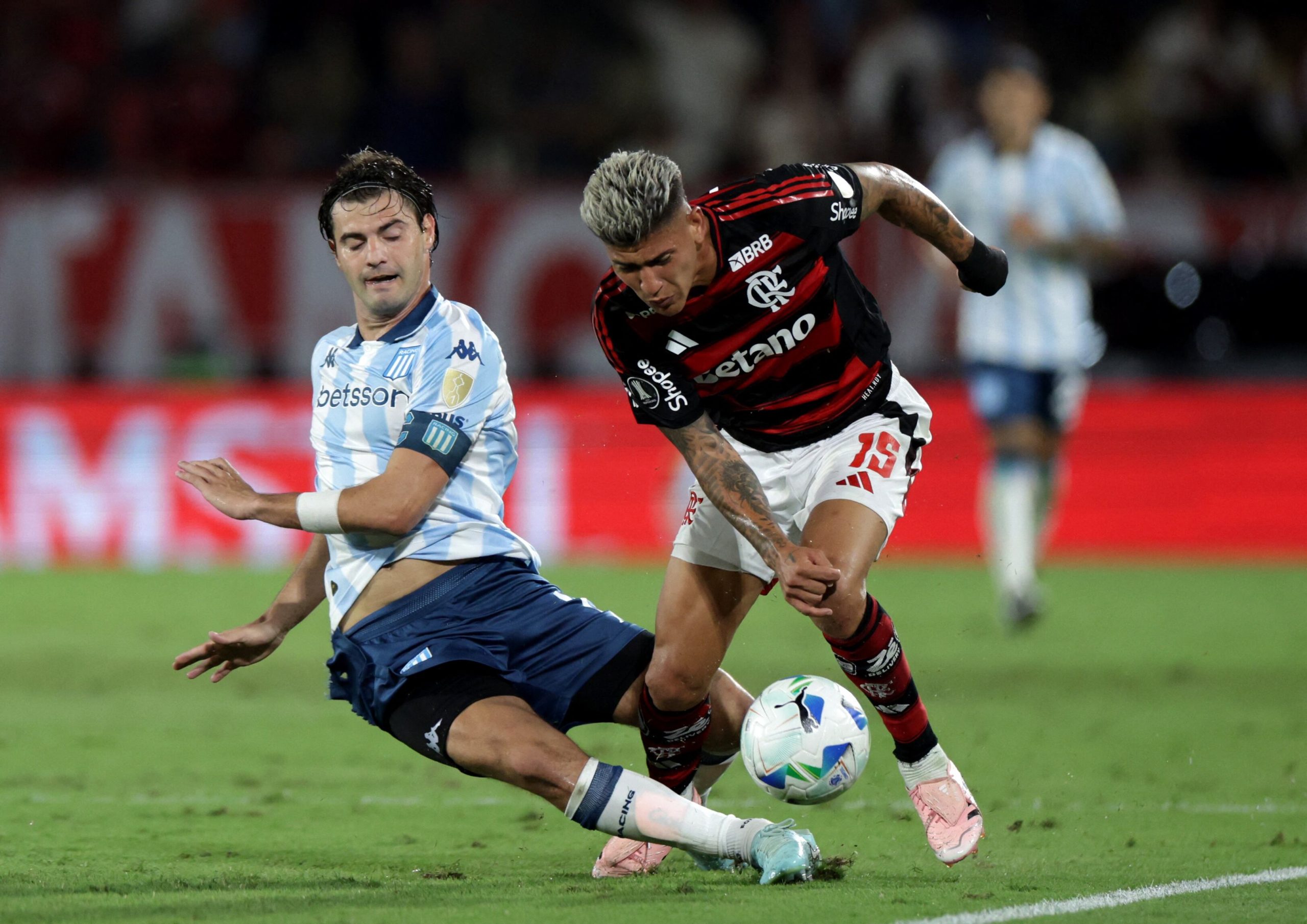 Flamengo vs Racing por las semifinales de la Copa Libertadores del 2025.