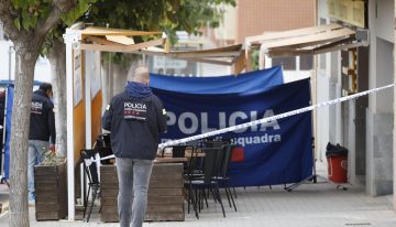 Los Mossos investigan la muerte de un joven apuñalado en Barcelona