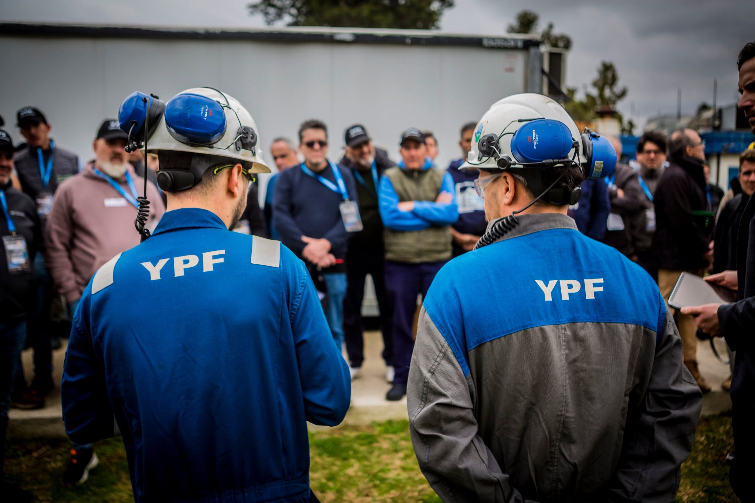 El ADR overnight de YPF se dispara más de 12%