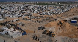 Israel bombardea Gaza después de acusar a Hamás de atacar a sus tropas Israel bombardea Gaza después de acusar a Hamás de atacar a sus tropas