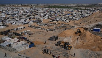 Israel bombardea Gaza después de acusar a Hamás de atacar a sus tropas