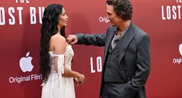¿Qué se sabe de…? Matthew McConaughey y su mujer en Londres, el vestido “desnudo” de Dakota Johnson y una gótica Mariah Carey