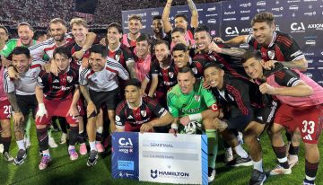 Maxi Salas, el delantero que se abstrajo del entorno y alivió a River