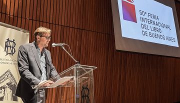La Feria del Libro porteña cumple cincuenta años y los celebrará con una edición especial y varias novedades