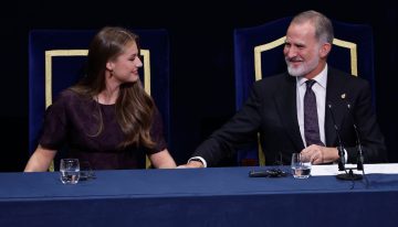 Los Premios Princesa de Asturias 2025, en directo | El Rey anuncia que irá “cediéndole ya” el peso de los premios a su hija Leonor
