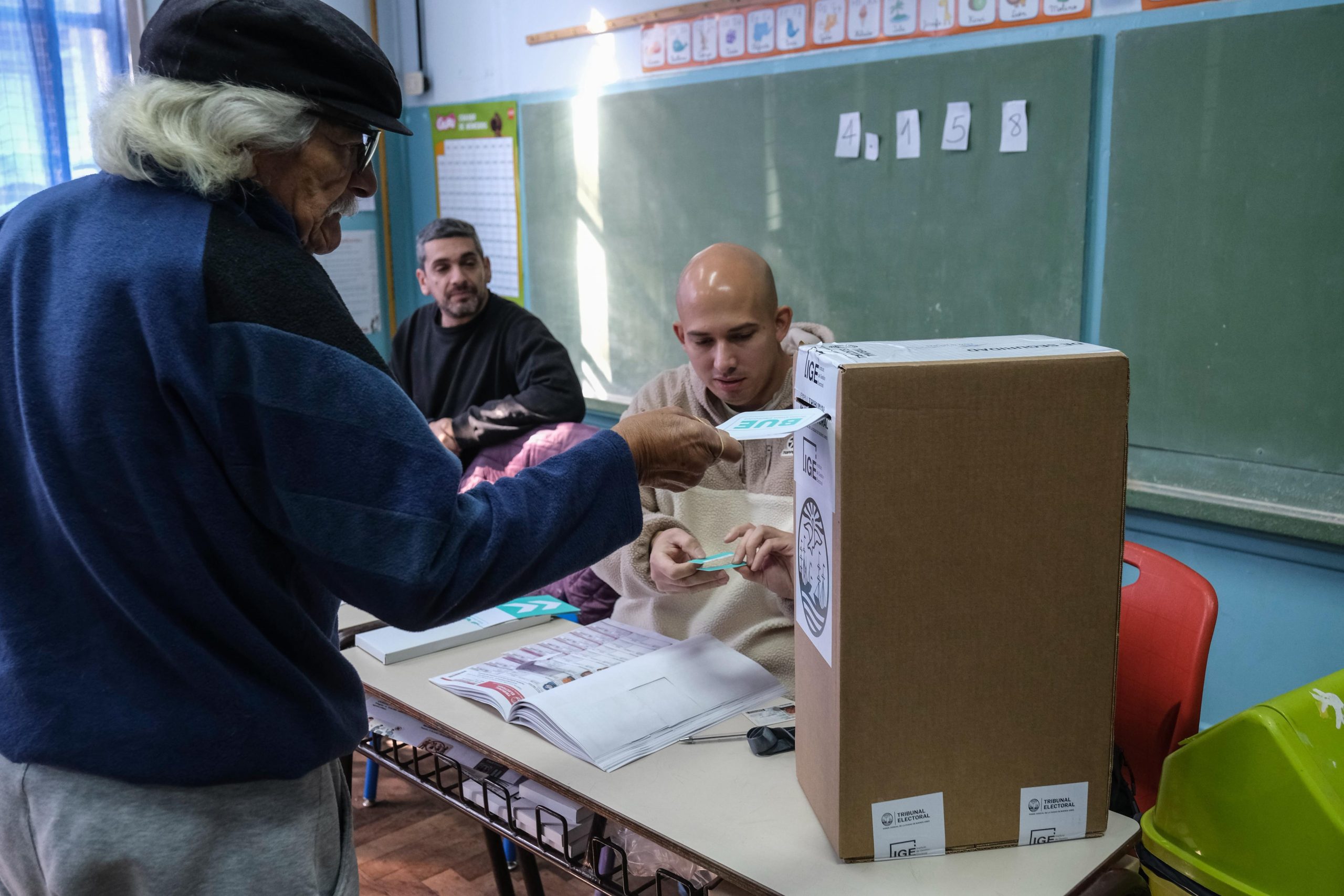 El DNI libreta verde, la libreta celeste y el DNI tarjeta son formatos válidos para sufragar