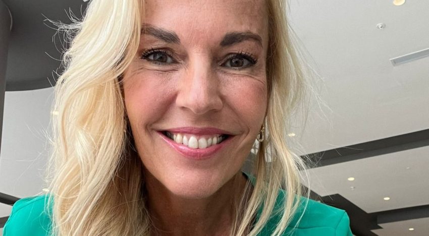 A los 20, sintió un golpe en la rodilla jugando al hockey pero la enfermedad nunca la detuvo: “Pensé cómo quiero vivir” A los 20, sintió un golpe en la rodilla jugando al hockey pero la enfermedad nunca la detuvo: “Pensé cómo quiero vivir”