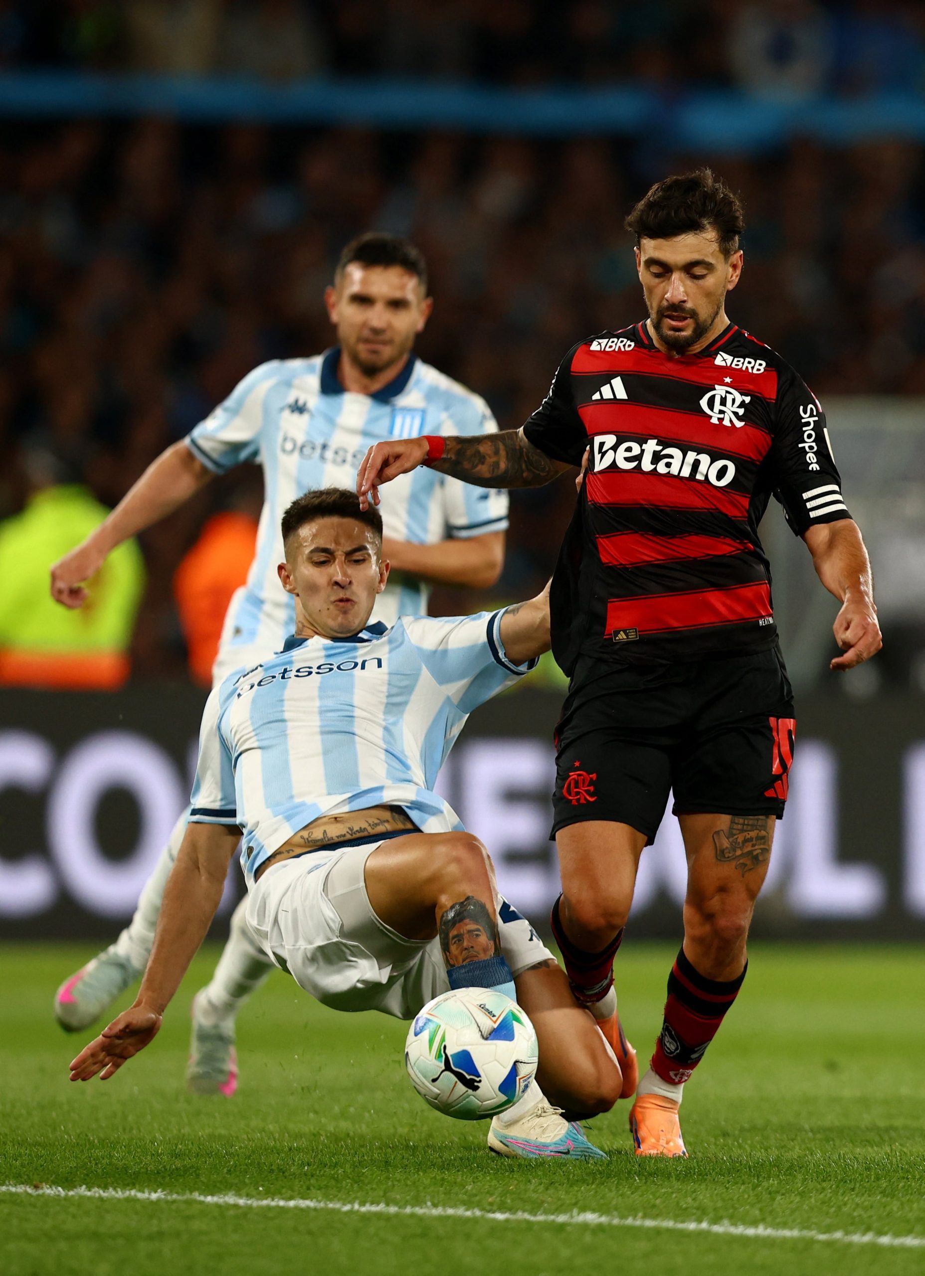 Racing vs Flamengo por las semifinales de la Copa Libertadores del 2025.