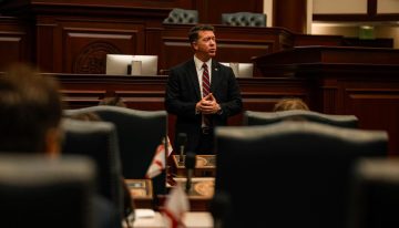El proyecto de ley de Florida que puede afectar el salario mínimo de ciertos trabajadores