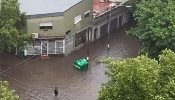 Alerta por tormentas en la Ciudad y el conurbano: calles inundadas y vuelos demorados