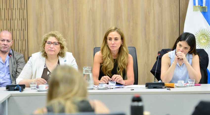 Diputados: Unión por la Patria le exige al Gobierno que el acuerdo con EE.UU. pase por el Congreso