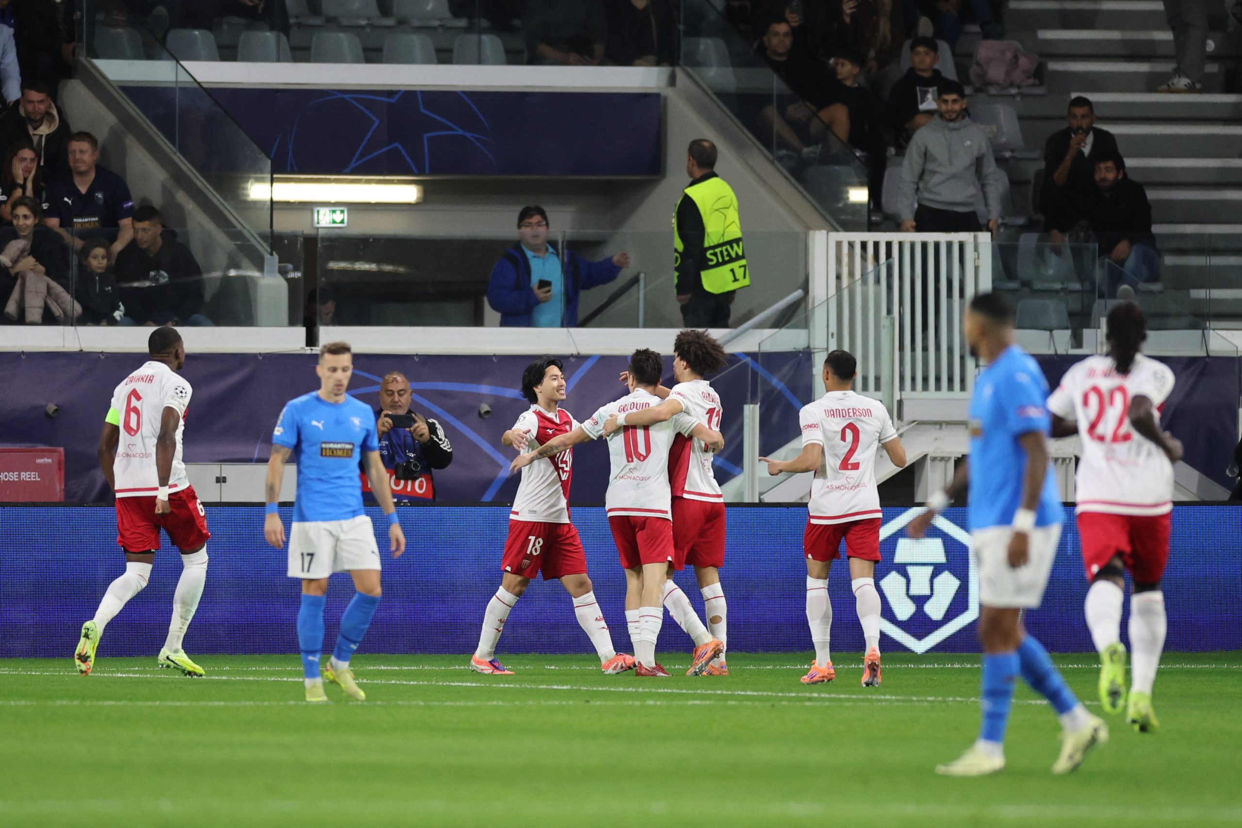 Pafos vs Mónaco por la fecha 5 de la Champions League del 2025.