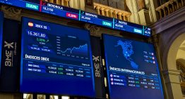 El Ibex deja atrás el susto tecnológico y encadena cinco meses al alza por primera vez desde 2014