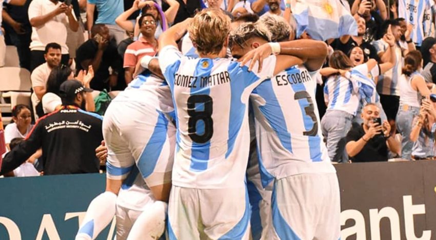 La Selección argentina enfrenta a México por los 16avos del Mundial Sub 17