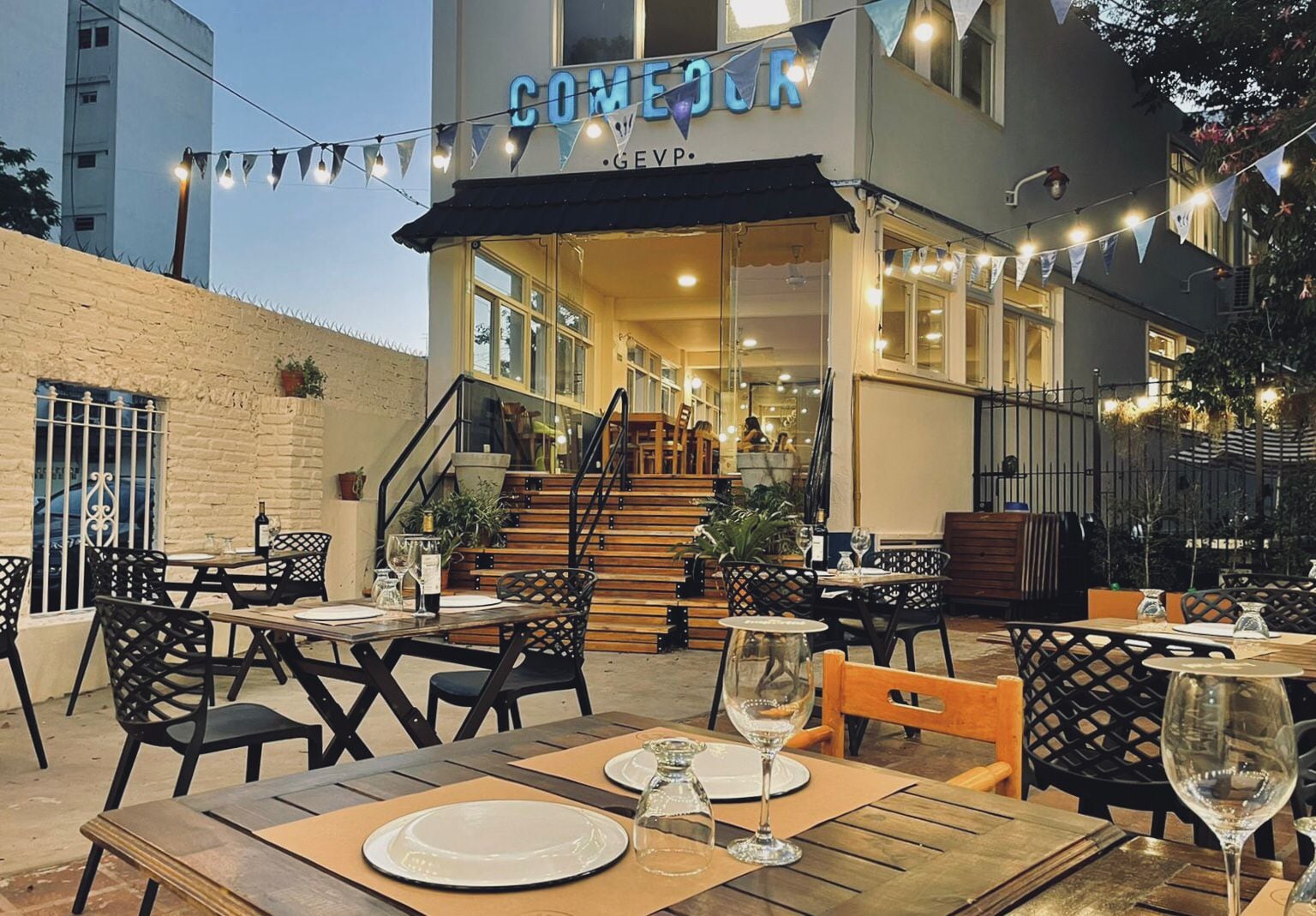 Ambiente calmo y platos de bodegón ejecutados con maestría, la promesa de Comedor GEVP