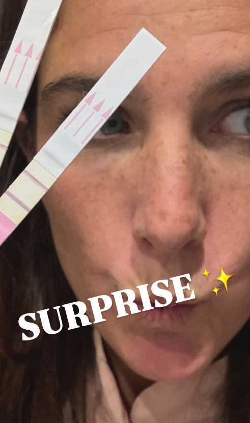 Juana Repetto mantuvo varios meses en secreto que estaba embarazada de su tercer hijo. (Foto: Instagram/@juanarepettook).