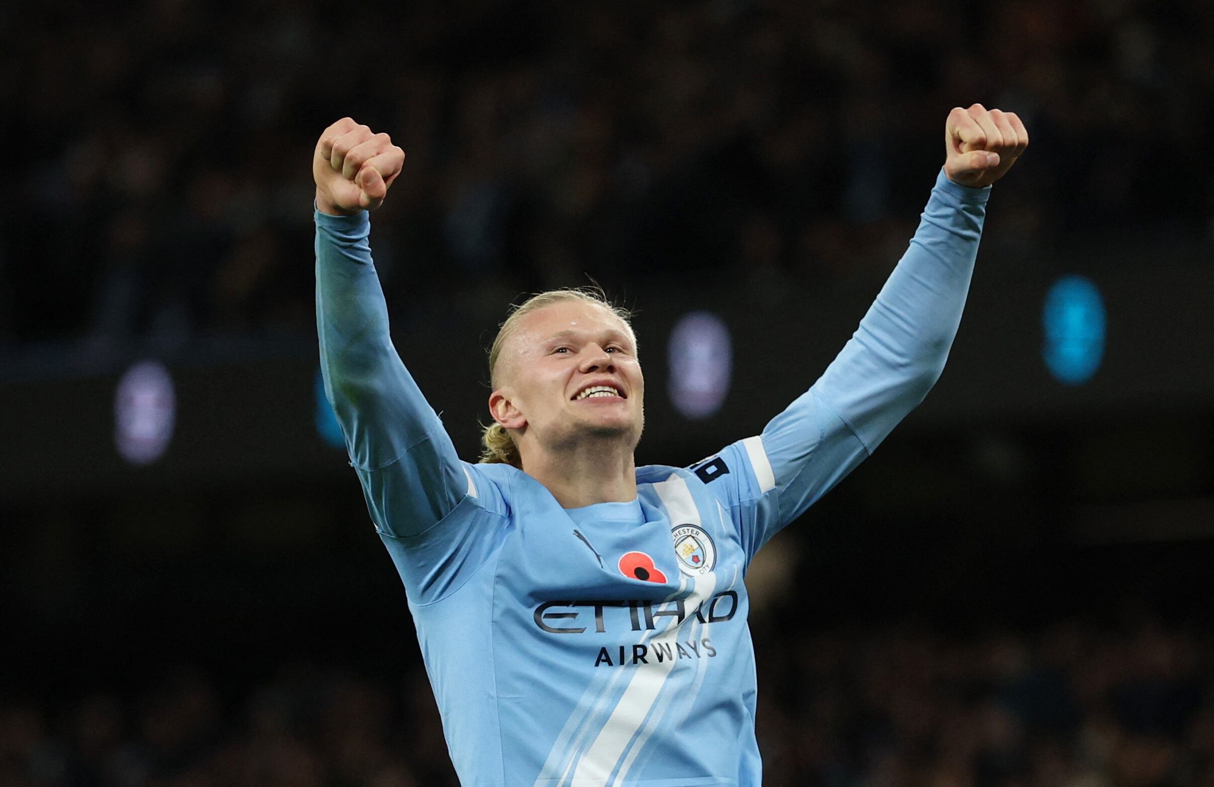 Manchester City vs Bournemouth por la fecha 10 de la Premier League del 2025.