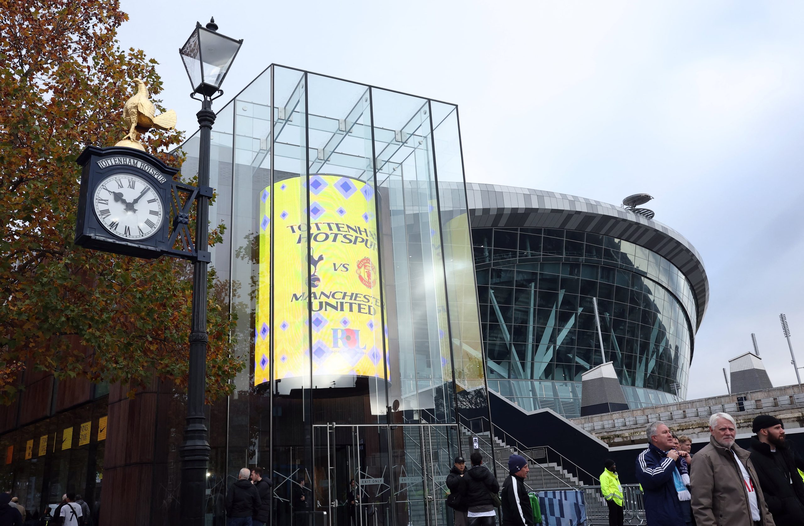 Tottenham vs Man. United por la fecha 11 de la Premier League del 2025.