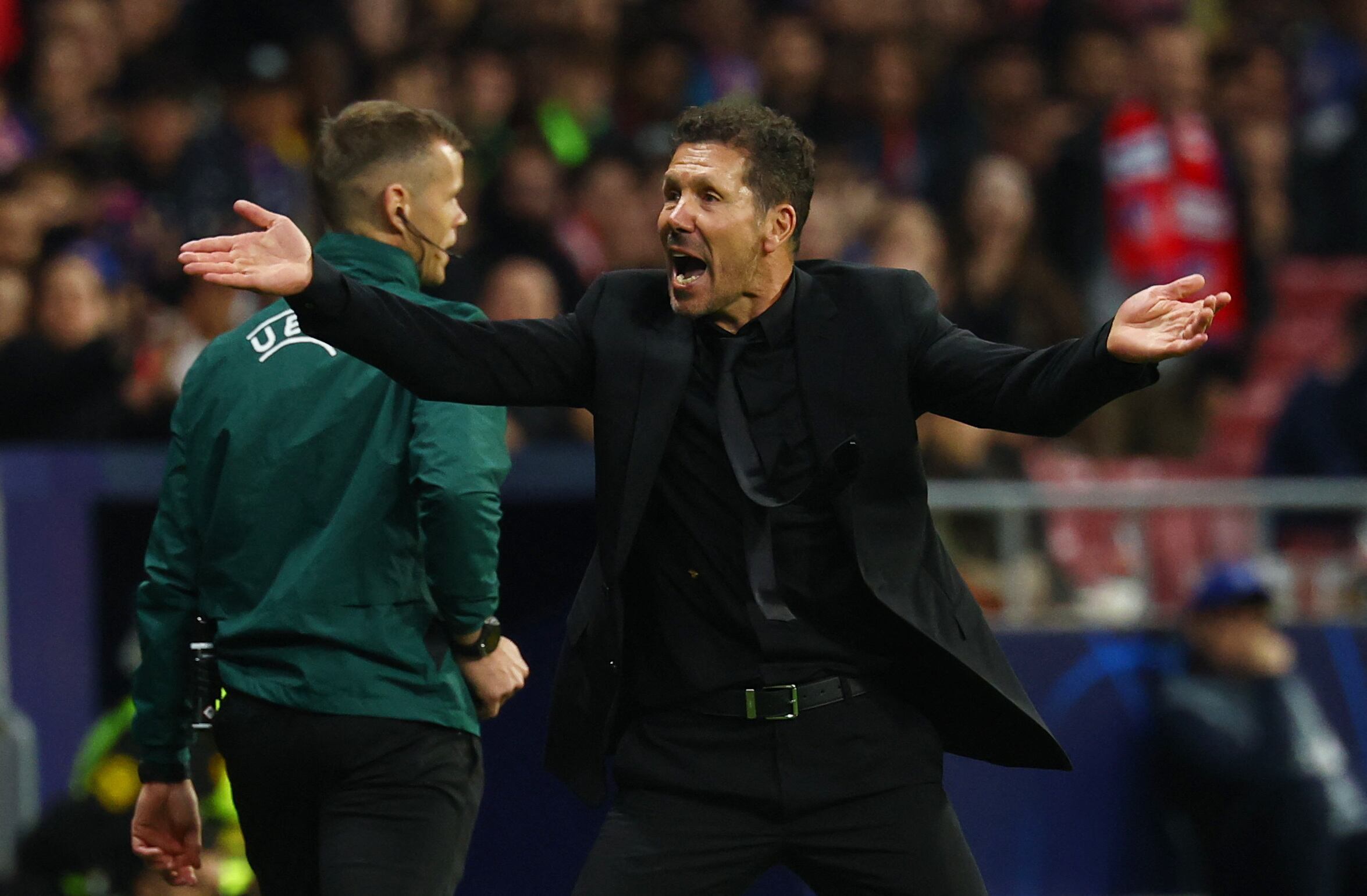 Atl. Madrid vs RU Saint-Gilloise por la fecha 4 de la Champions League del 2025.