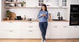 Rubén Rodríguez, experto en diseño: “Tenés que tener cuidado con el piso de madera en la cocina”