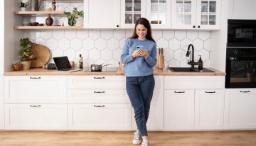 Rubén Rodríguez, experto en diseño: “Tenés que tener cuidado con el piso de madera en la cocina”