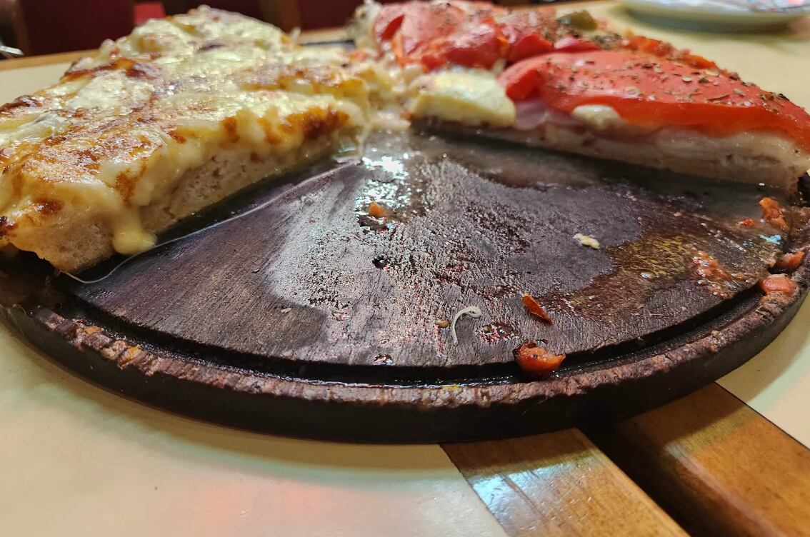 El hombre compartió las fotos y cuánto gastó. (Foto: GoogleMaps/Gabriel Casorran)