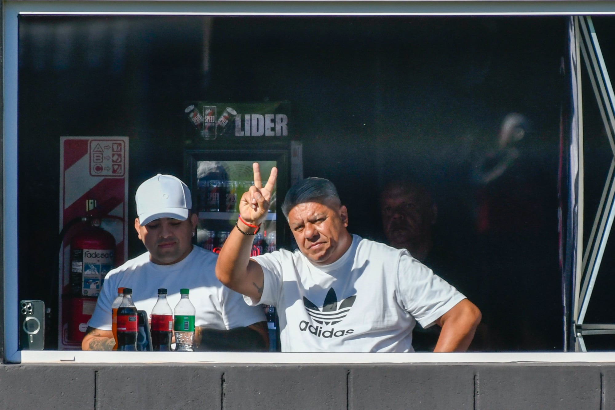 Chiqui Tapia, presidente de la AFA, presente en el partido que disputan este lunes Deportivo Riestra y Barracas Central