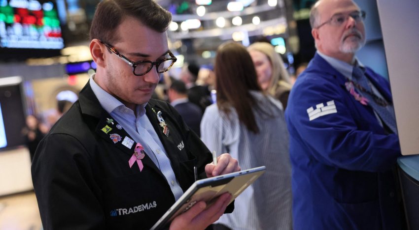 El riesgo país cae y vuelve a valores que no se veían desde enero