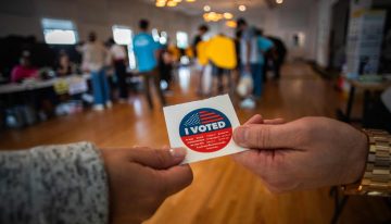 Qué dicen las encuestas en California sobre el 4 de noviembre: ¿gana la Proposición 50 de Gavin Newsom?