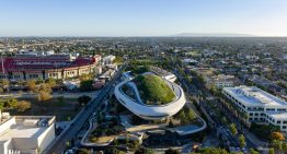 Así luce el museo de George Lucas con forma de nave espacial que abrirá en Los Ángeles