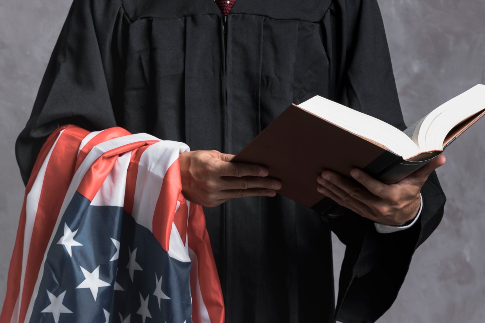 Residentes legales pueden solicitar la cancelación de expulsión en Estados Unidos