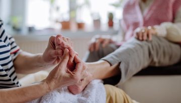 Cortarse las uñas nunca fue tan sencillo: este kit con diferentes cortaúñas es perfecto para las personas mayores