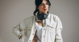 Decile chau al oversized: la nueva tendencia que es más cómoda y práctica para el verano 2026