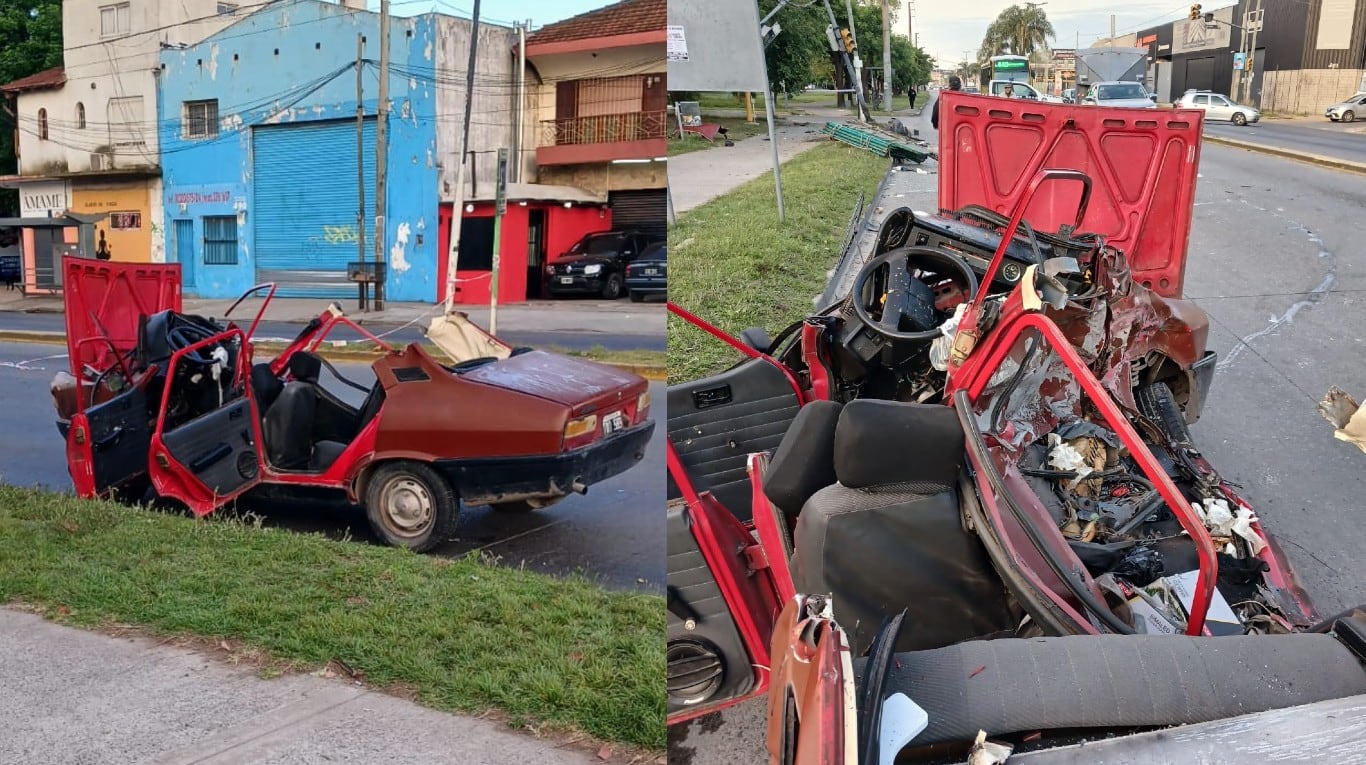Así quedó el Renault 12 en el que viajaba la pareja que murió en José C. Paz. (Foto: TN)