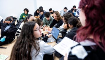 Huelga universitaria contra la extinción
