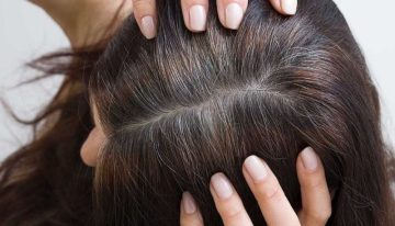 ¿Arrancarse las canas hace que salgan más? La explicación de un dermatólogo ante esta creencia popular