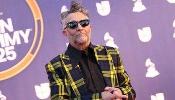 Latin Grammy 2025: los mejores looks de la alfombra roja