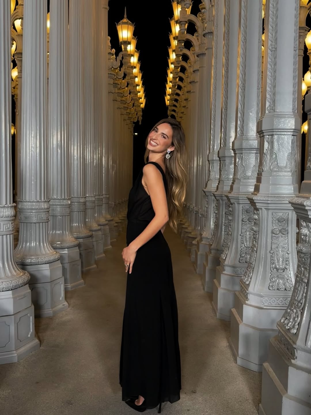 La diseñadora Talita von Furstenberg mostró su versión más sobria con un vestido negro minimalista