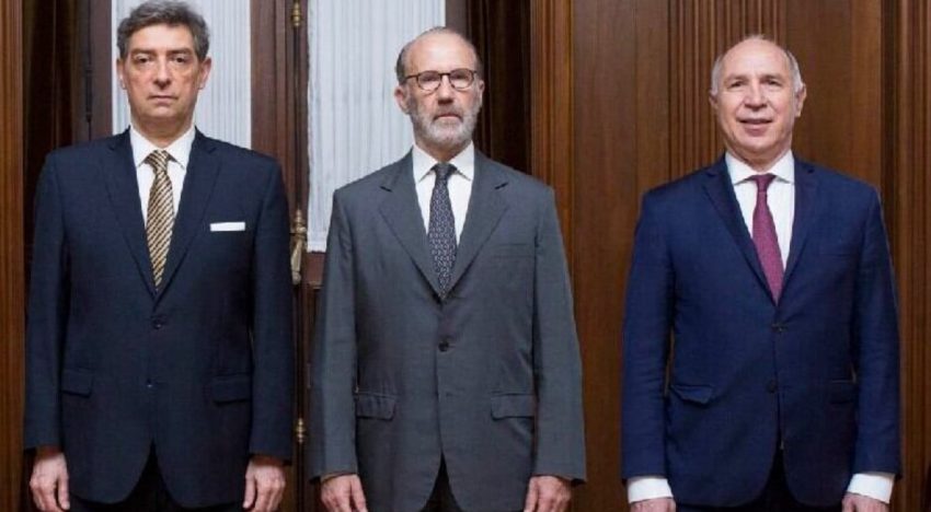 Las negociaciones por las vacantes en la Corte Suprema reavivaron la interna en el Gobierno