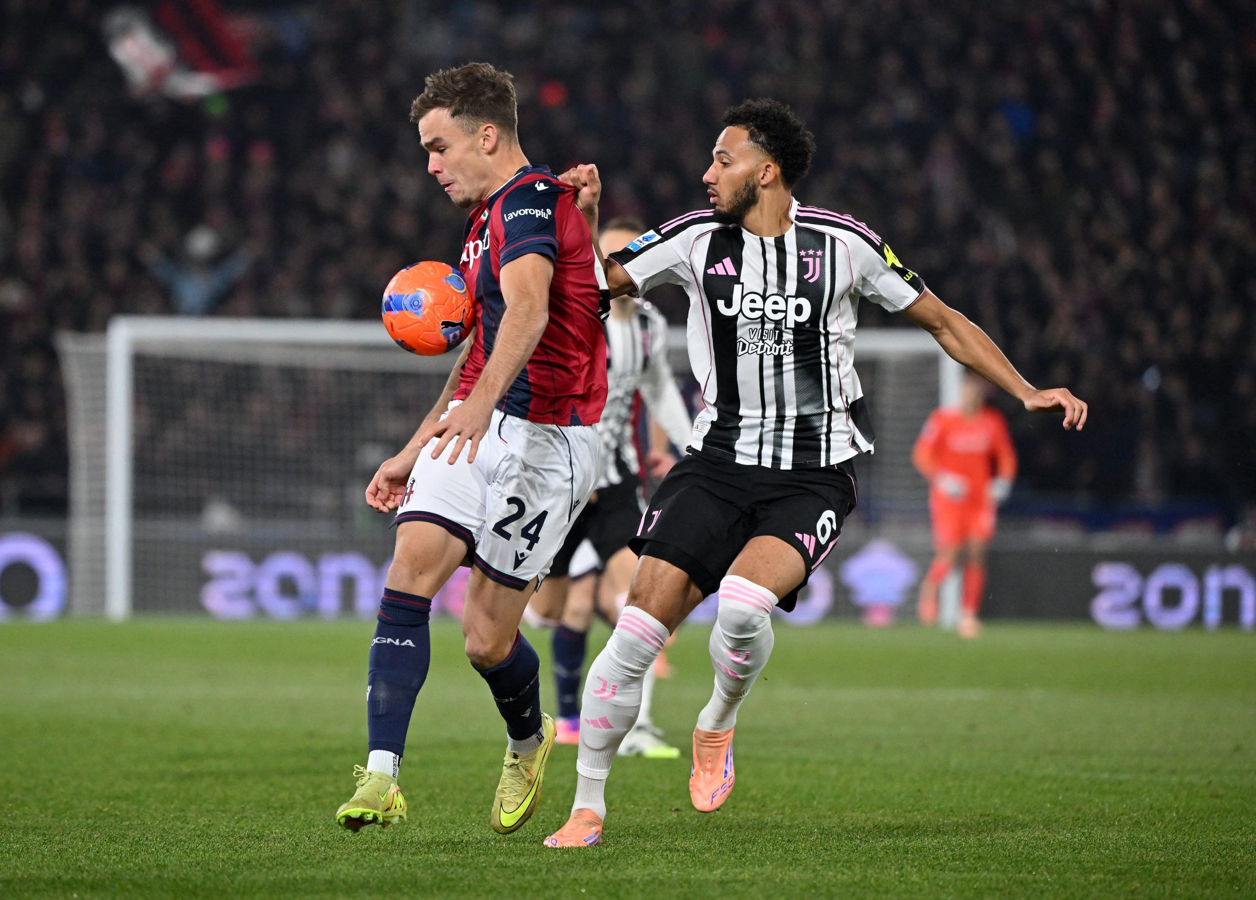 Bologna vs Juventus por la fecha 15 de la Serie A de Italia del 2025.