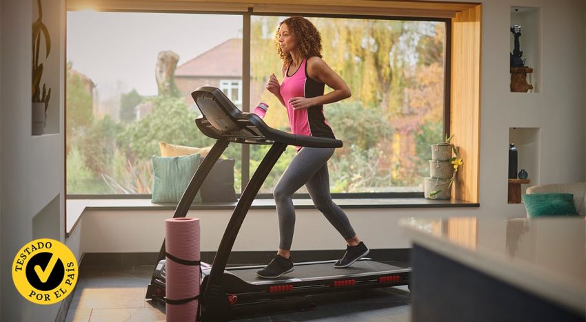 Pruebo las mejores cintas de correr plegables para hacer ejercicio sin salir de casa