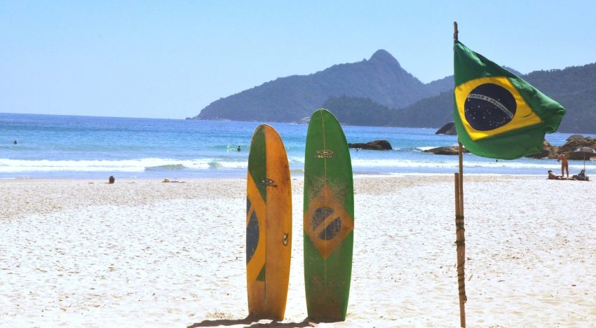 Cambio de vida: los atrapó el corralito, apostaron por Brasil y hoy tienen un hotel en la playa