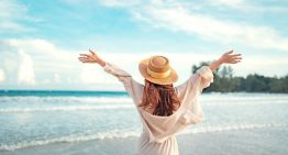 Qué significa elegir siempre el mismo lugar para irse de vacaciones en verano, según la psicología