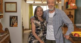 “Me hizo valorar estar vivo”. A los 79, el querido cantante Donald posa con su gran amor y nos revela cómo enfrenta el mal de Parkison