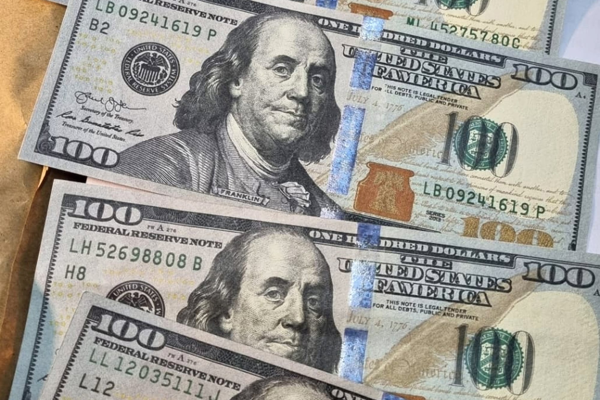 Varias de las restricciones vigentes fueron detalladas en agosto en el documento que resumió la primera revisión del acuerdo con el Fondo Monetario Internacional (FMI)