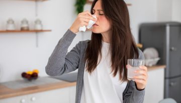 Aliados del invierno: los dos suplementos recomendados para evitar la gripe y combatir la fatiga